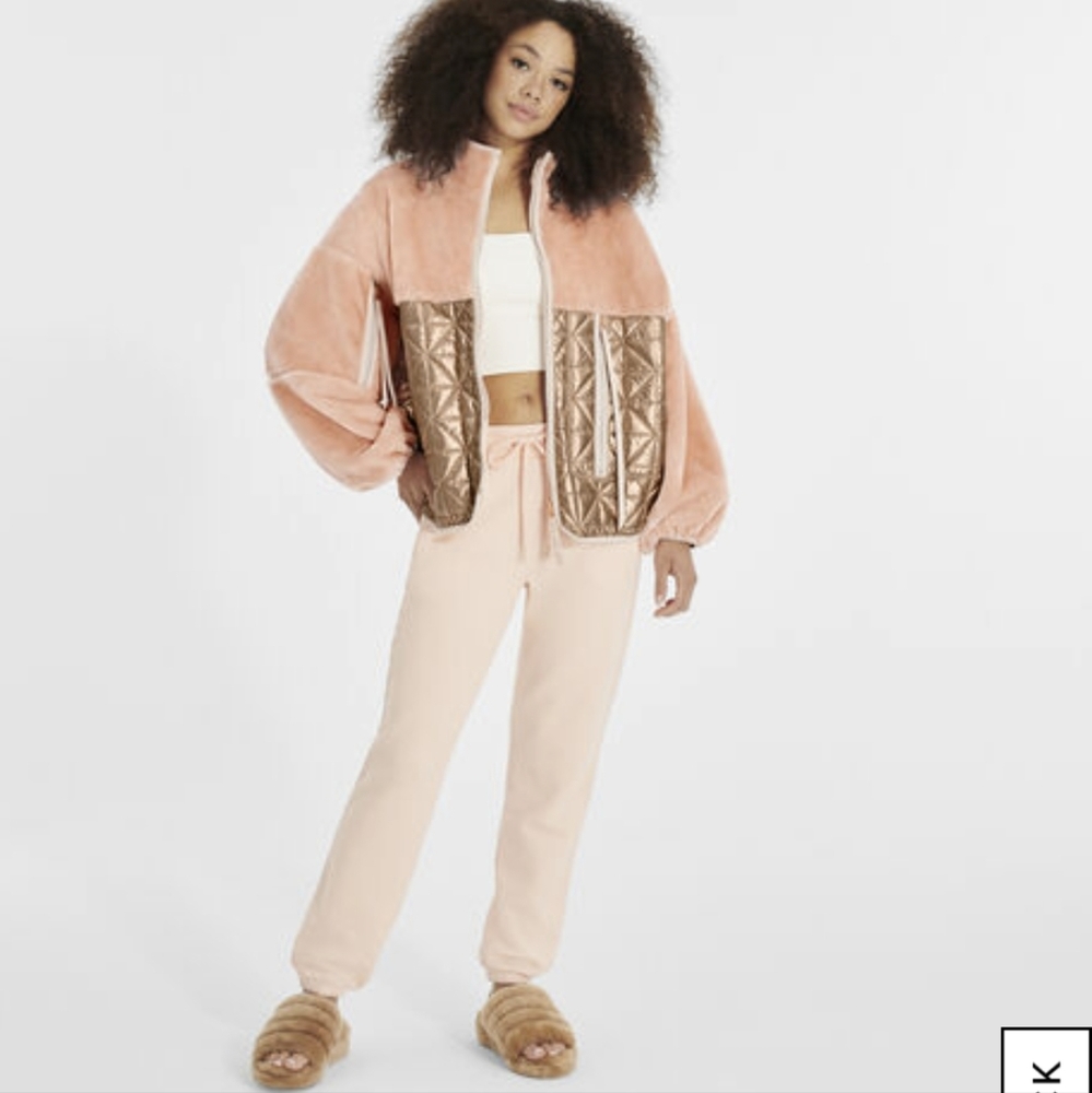 NWT, UGG MARLENE QUILTED JACKET ***HOST PICK****
